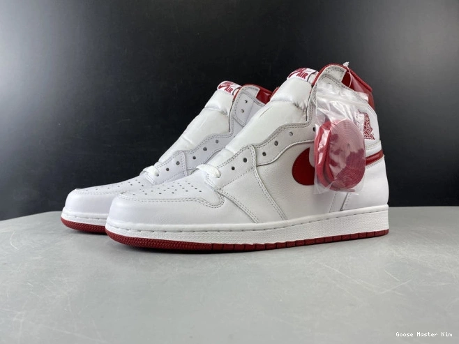 Jordan Red 555088-103 Air 1 Metallic Retro (2017) 0725